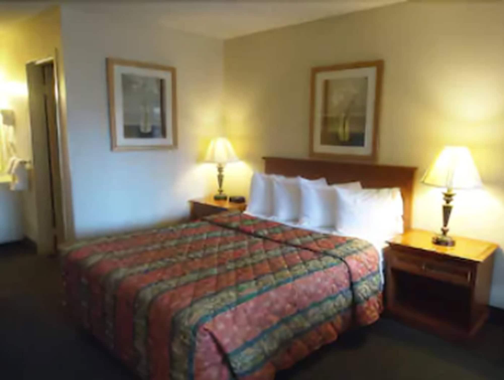 Travelodge By Wyndham Hemet Ca Phòng bức ảnh
