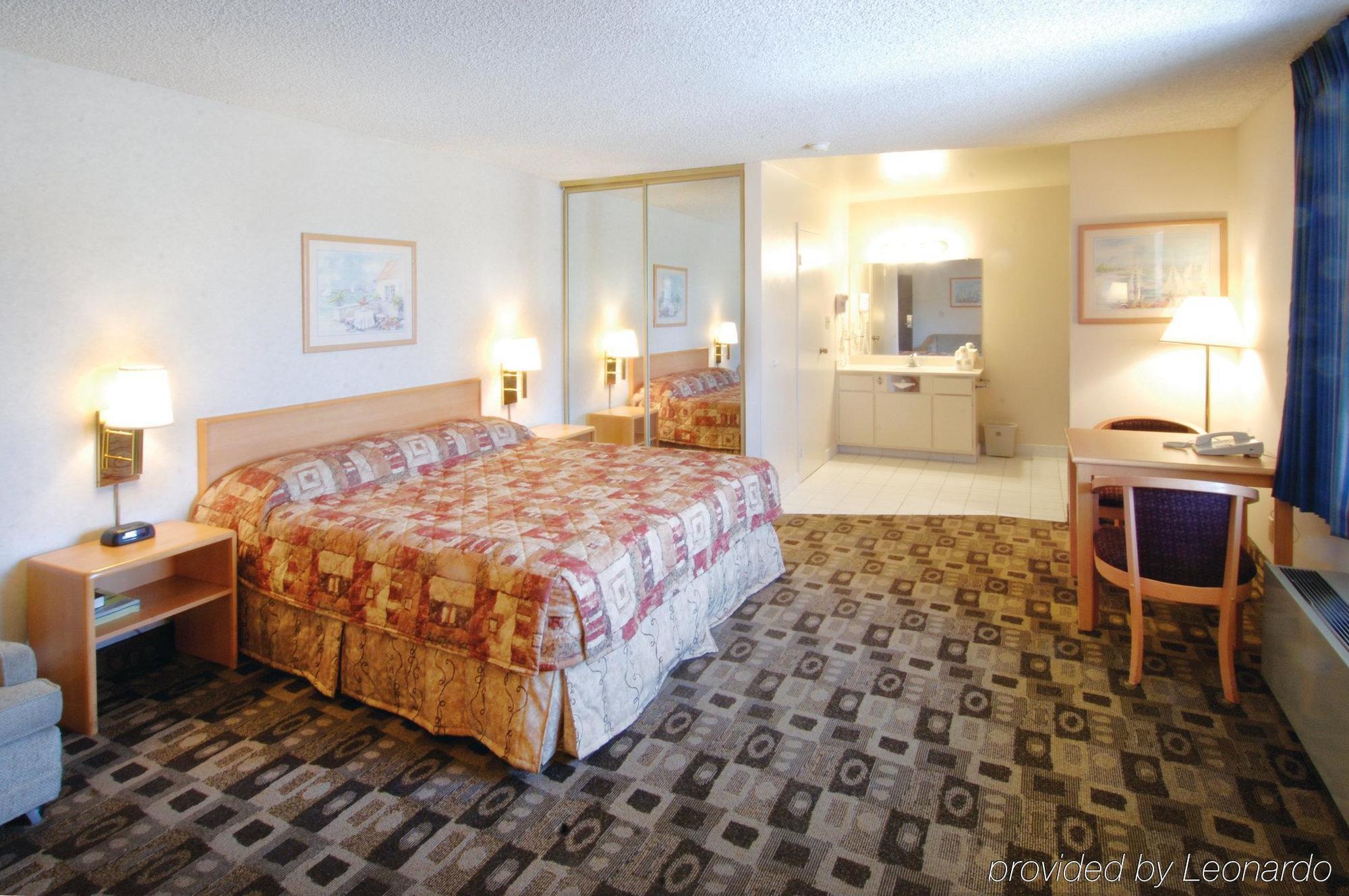 Travelodge By Wyndham Hemet Ca Phòng bức ảnh